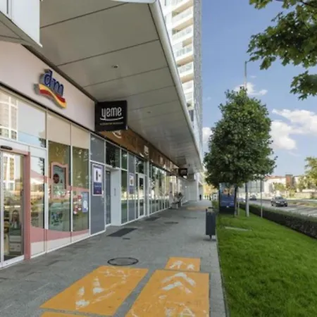 On The Danube, Center, Free Parking Appartement *