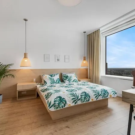 On The Danube, Center, Free Parking Appartement *