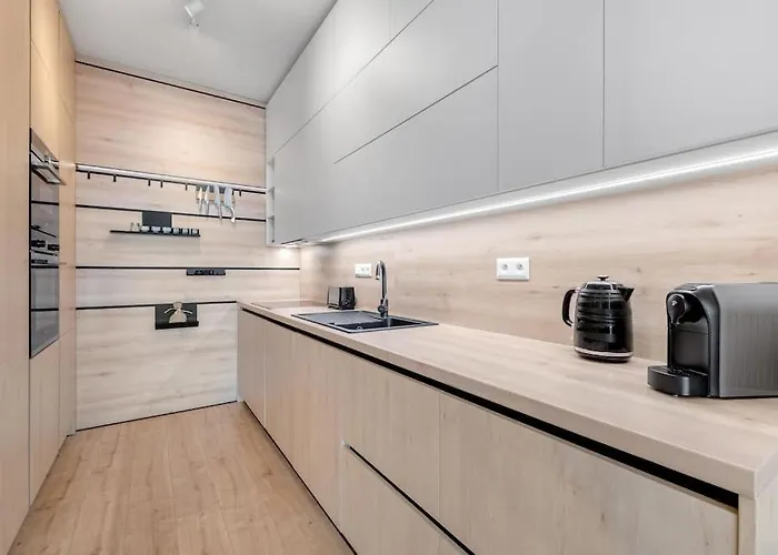 On The Danube, Center, Free Parking Appartement Bratislava